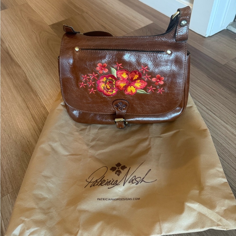 Patricia Nash London Saddle Bag with Floral Embroidery